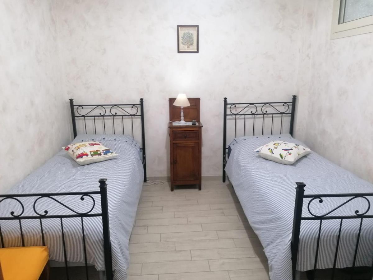 גיארדיני נאקסוס Casa Vacanza Sweet Home מראה חיצוני תמונה