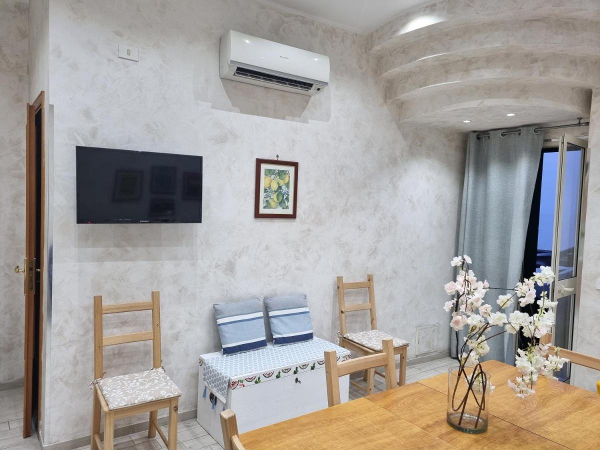 גיארדיני נאקסוס Casa Vacanza Sweet Home מראה חיצוני תמונה