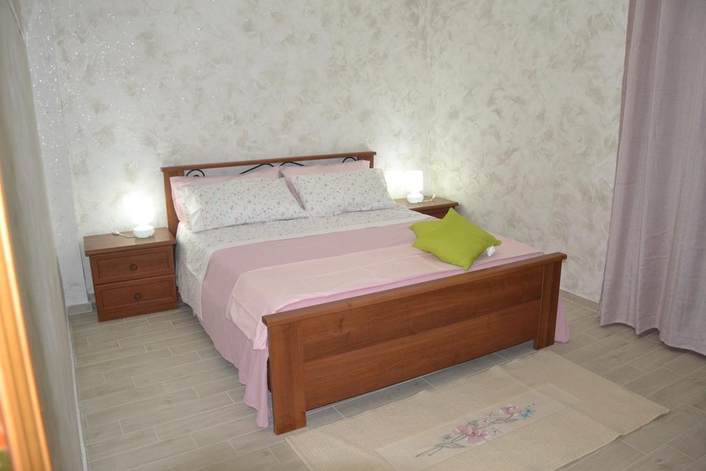 גיארדיני נאקסוס Casa Vacanza Sweet Home מראה חיצוני תמונה