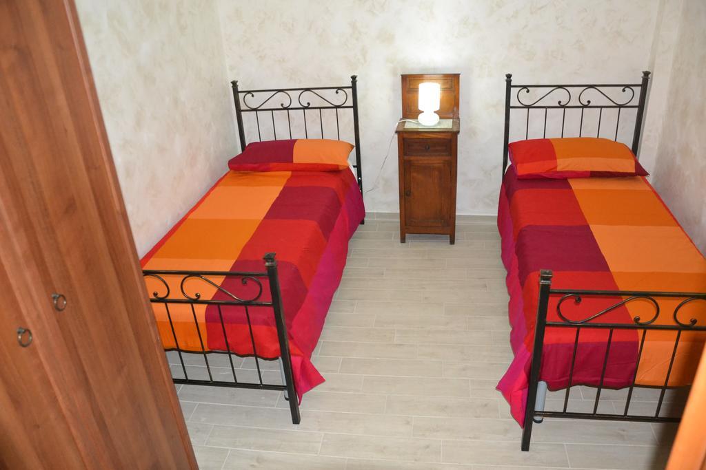 גיארדיני נאקסוס Casa Vacanza Sweet Home מראה חיצוני תמונה