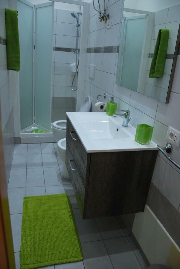 גיארדיני נאקסוס Casa Vacanza Sweet Home מראה חיצוני תמונה